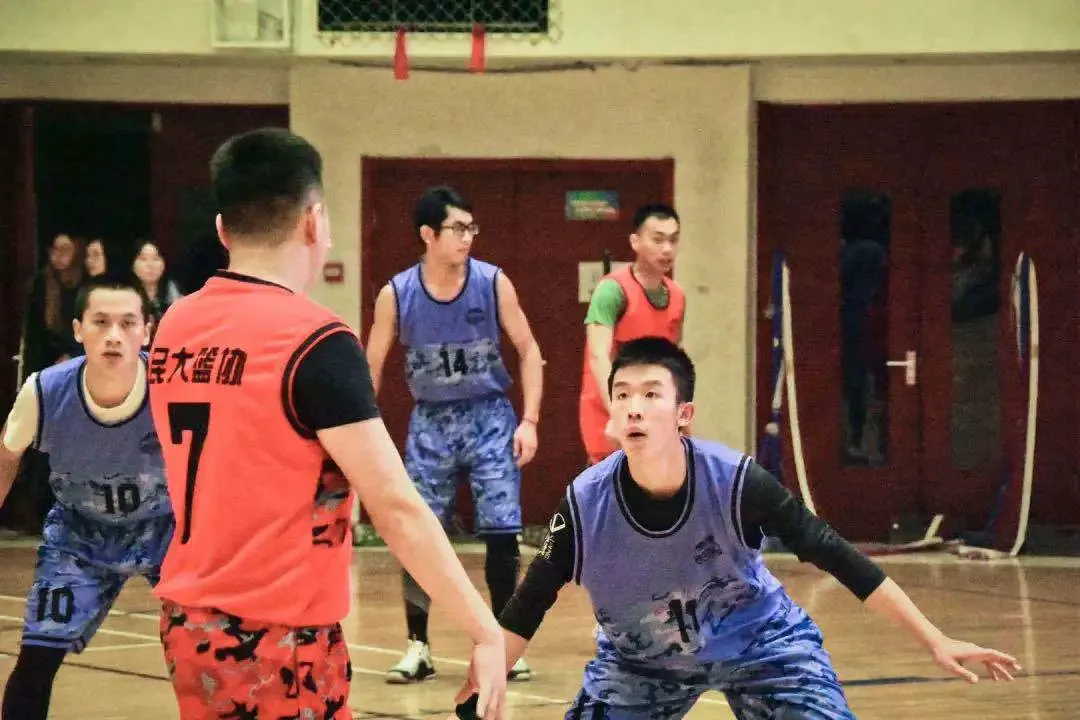 篮球集训中如何进行心理素质训练?_0